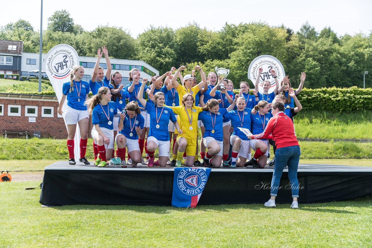 Bild 121 - wBJ SH-Pokalfinale  Holstein-Kiel - SV Viktoria : Ergebnis: 1:0